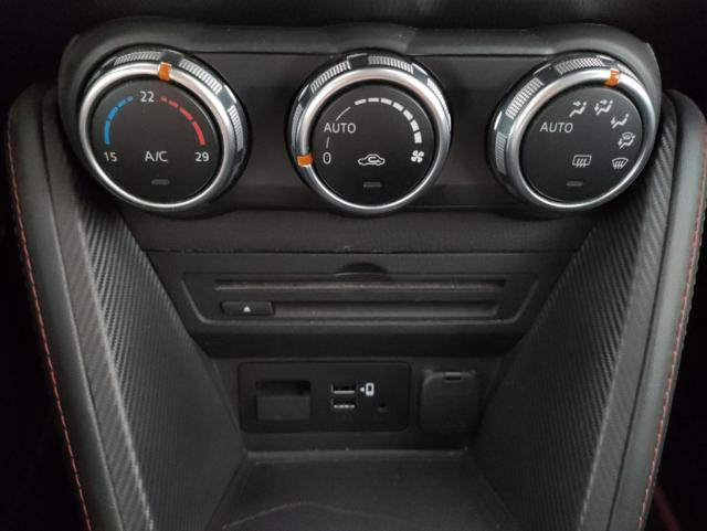 MAZDA 2 usata, con USB