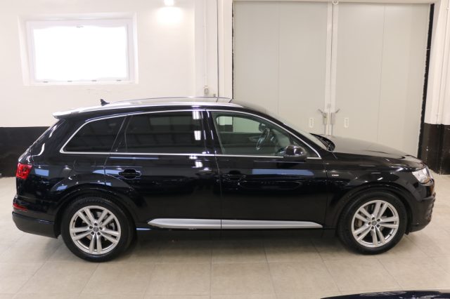 AUDI Q7 usata, con Chiusura centralizzata
