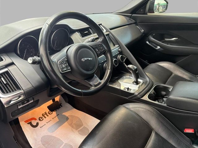 JAGUAR E-Pace usata, con Autoradio