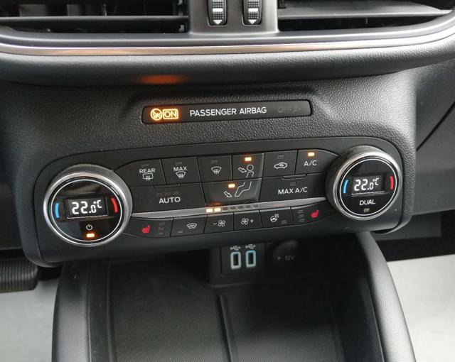 FORD Kuga usata, con Touch screen