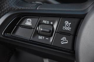ALFA ROMEO Stelvio usata, con Controllo vocale
