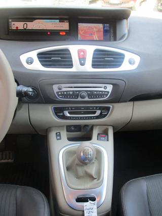RENAULT Scenic usata 13