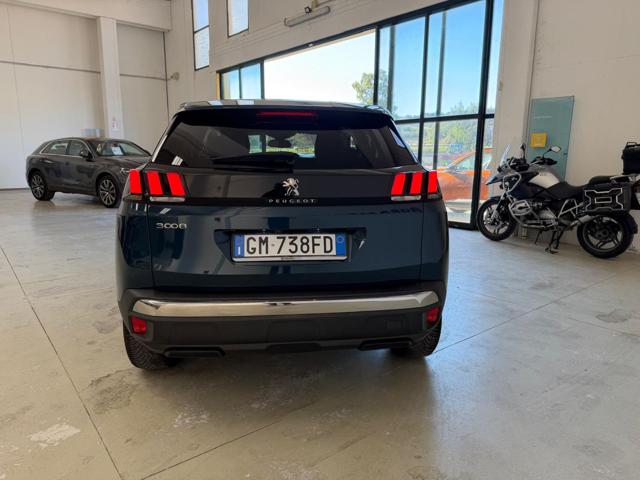 PEUGEOT 3008 usata, con Autoradio