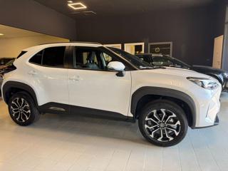TOYOTA Yaris Cross usata, con Autoradio