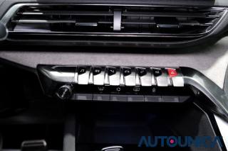 PEUGEOT 5008 usata, con Chiusura centralizzata telecomandata