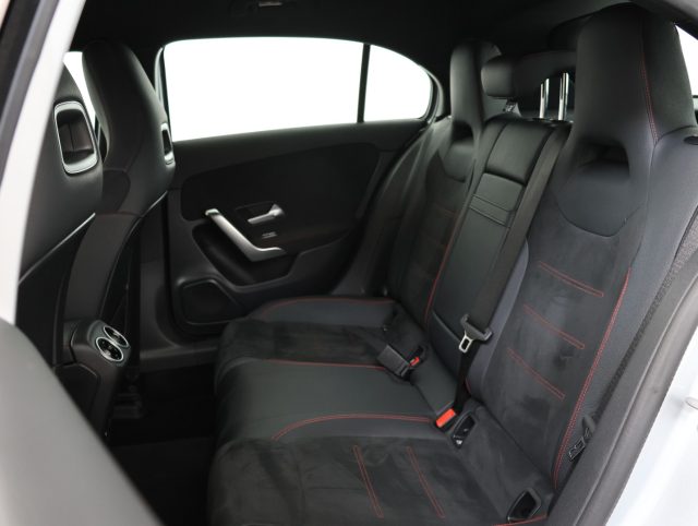 MERCEDES-BENZ A 180 usata, con Fendinebbia