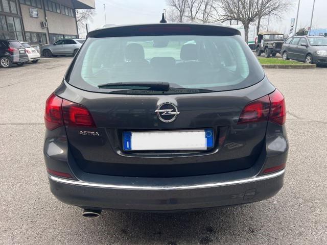 OPEL Astra usata, con Alzacristalli elettrici