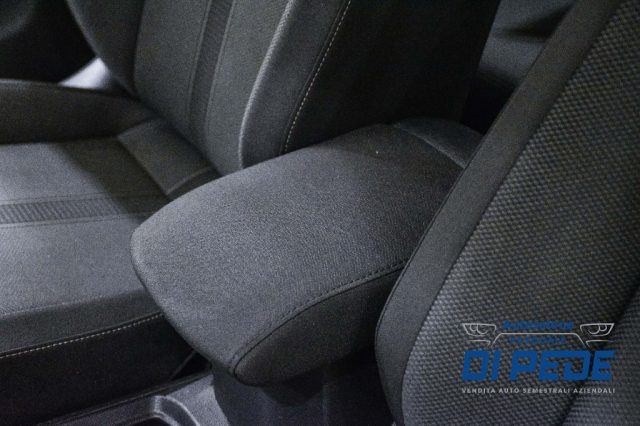 VOLKSWAGEN T-Roc usata, con Controllo elettronico della corsia