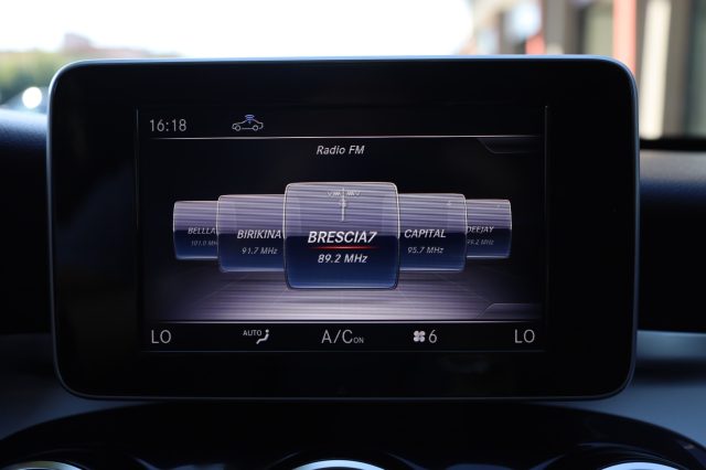 MERCEDES-BENZ C 220 usata, con Supporto lombare