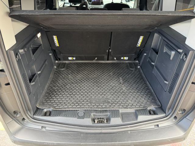 FORD Tourneo Courier usata, con Fendinebbia