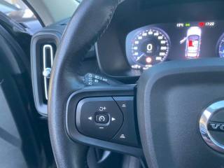VOLVO XC40 usata, con Controllo automatico clima