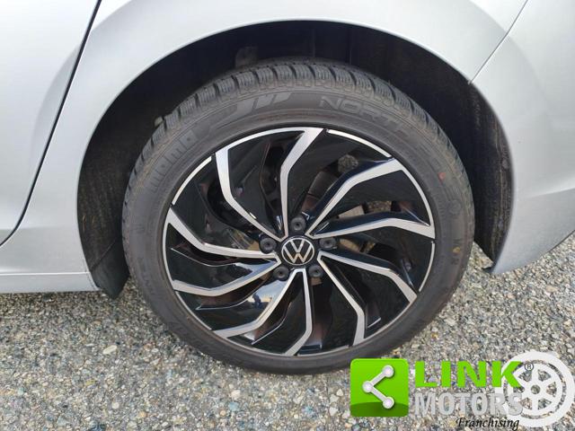 VOLKSWAGEN Golf usata, con Specchietti laterali elettrici