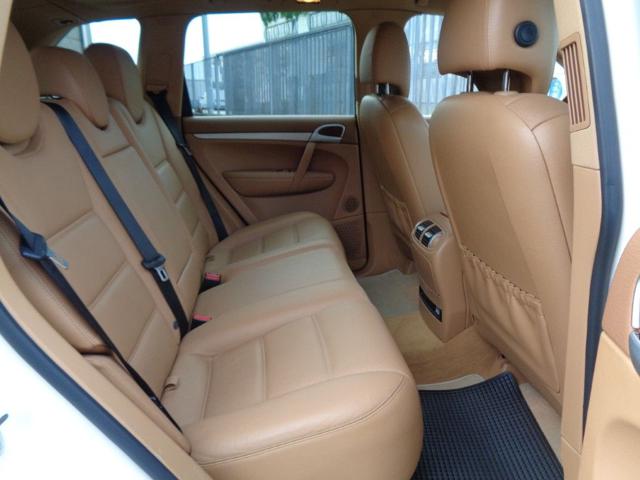 PORSCHE Cayenne usata, con Cerchi in lega