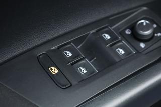 VOLKSWAGEN Polo usata, con Specchietti laterali elettrici