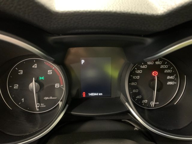 ALFA ROMEO Stelvio usata, con Touch screen