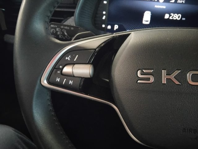 SKODA Kamiq usata, con Riconoscimento dei segnali stradali