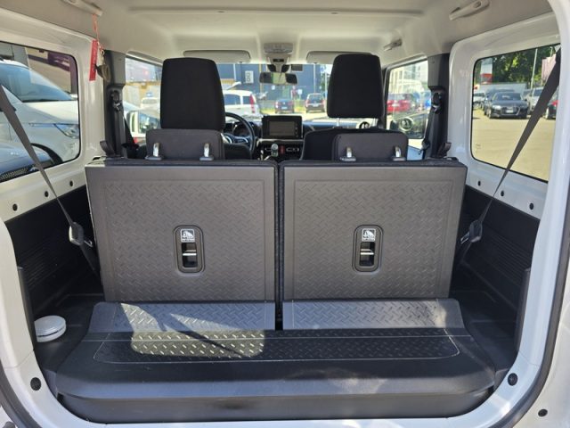 SUZUKI Jimny usata, con Fendinebbia