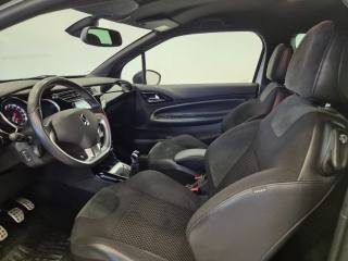 DS AUTOMOBILES DS 3 usata, con Chiusura centralizzata
