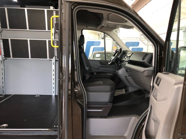 VOLKSWAGEN Crafter usata, con Autoradio digitale