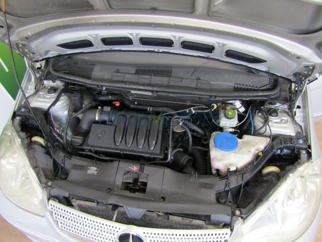 MERCEDES-BENZ A 180 usata, con Interni in pelle