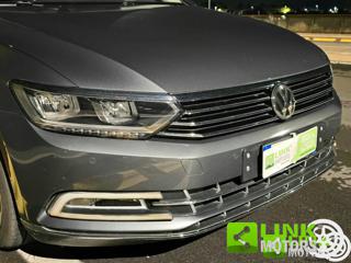 VOLKSWAGEN Passat usata 31
