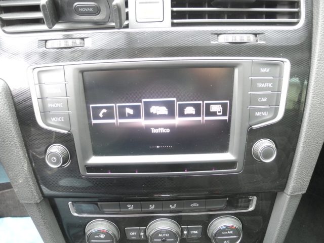 VOLKSWAGEN Golf GTD usata, con Sensori di parcheggio posteriori