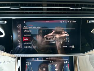 AUDI Q8 usata, con Volante multifunzione