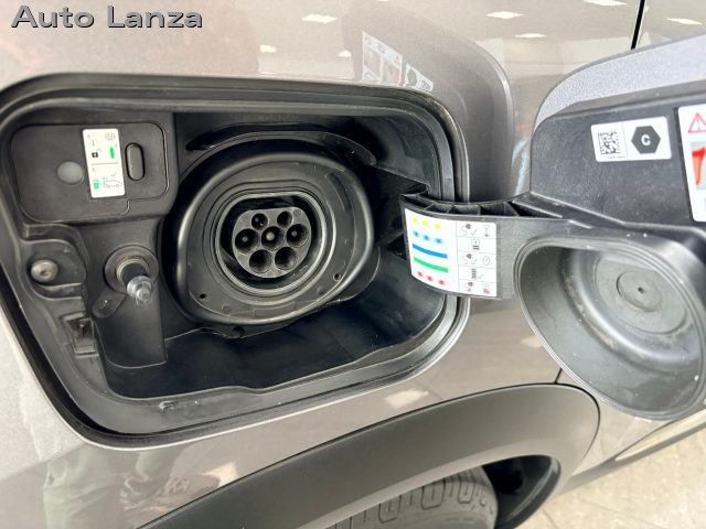 RENAULT Captur usata, con Controllo automatico clima
