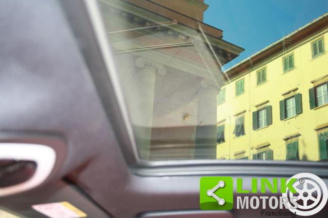 PORSCHE Macan usata, con Freno di stazionamento elettrico