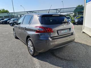 PEUGEOT 308 usata, con Alzacristalli elettrici