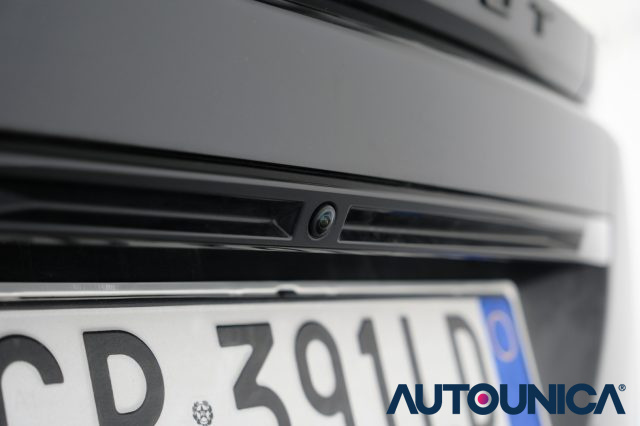 PEUGEOT 2008 usata, con Airbag testa