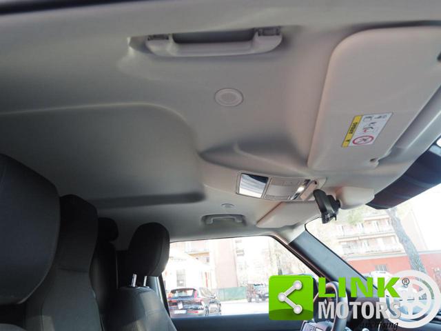 LAND ROVER Defender usata 19