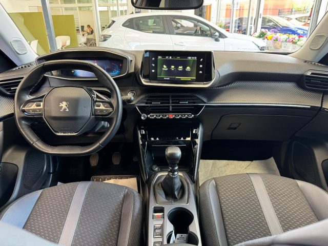 PEUGEOT 2008 usata, con Climatizzatore