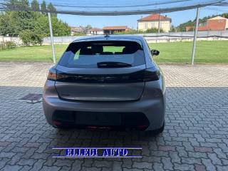 PEUGEOT 208 usata, con Autoradio
