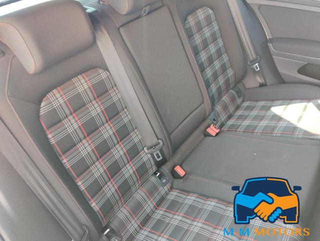 VOLKSWAGEN Golf GTI usata, con Fendinebbia
