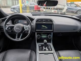 JAGUAR XE usata, con Autoradio digitale
