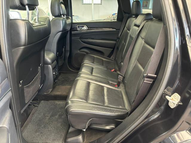 JEEP Grand Cherokee usata, con Autoradio
