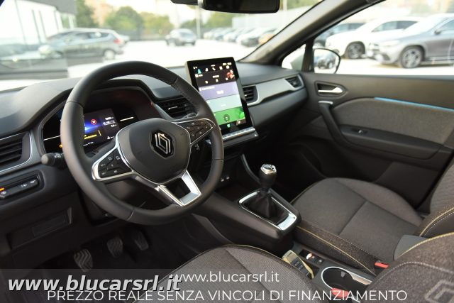 RENAULT Captur usata 8