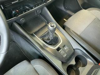 NISSAN Qashqai usata, con USB