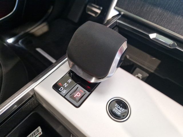 LAND ROVER Range Rover usata, con Telecamera per parcheggio assistito