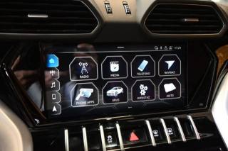 LAMBORGHINI Urus usata 51