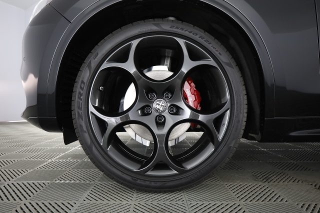ALFA ROMEO Stelvio usata 15