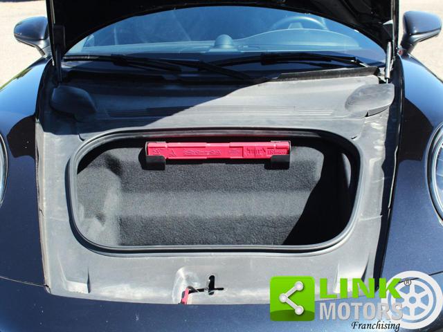 PORSCHE 992 usata, con Fari LED