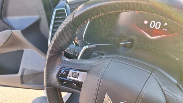 DS AUTOMOBILES DS 7 Crossback usata, con Controllo elettronico della corsia