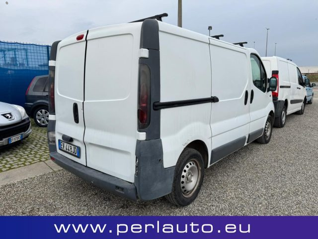 NISSAN Primastar usata, con Alzacristalli elettrici