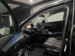 PEUGEOT 3008 usata, con Autoradio