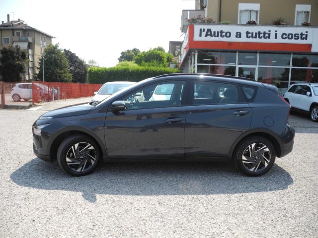 HYUNDAI Bayon usata, con Airbag