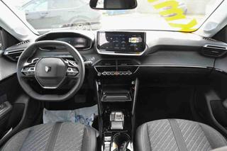 PEUGEOT 208 usata, con Controllo automatico clima