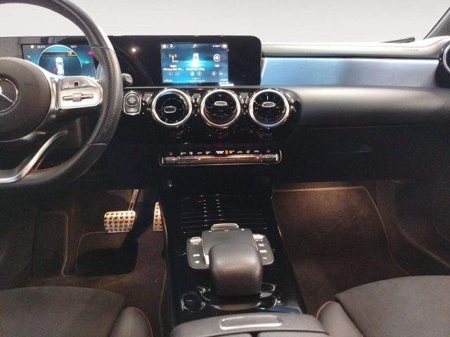 MERCEDES-BENZ CLA 180 usata, con Sedili sportivi