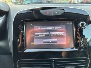 RENAULT Clio usata, con Volante in pelle